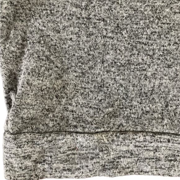 The Clas-sic 2 Piece Cropped Shorts Set Size M Heather Gray - Picture 5 of 16